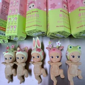 HIPPERS Cherry Blossom Series